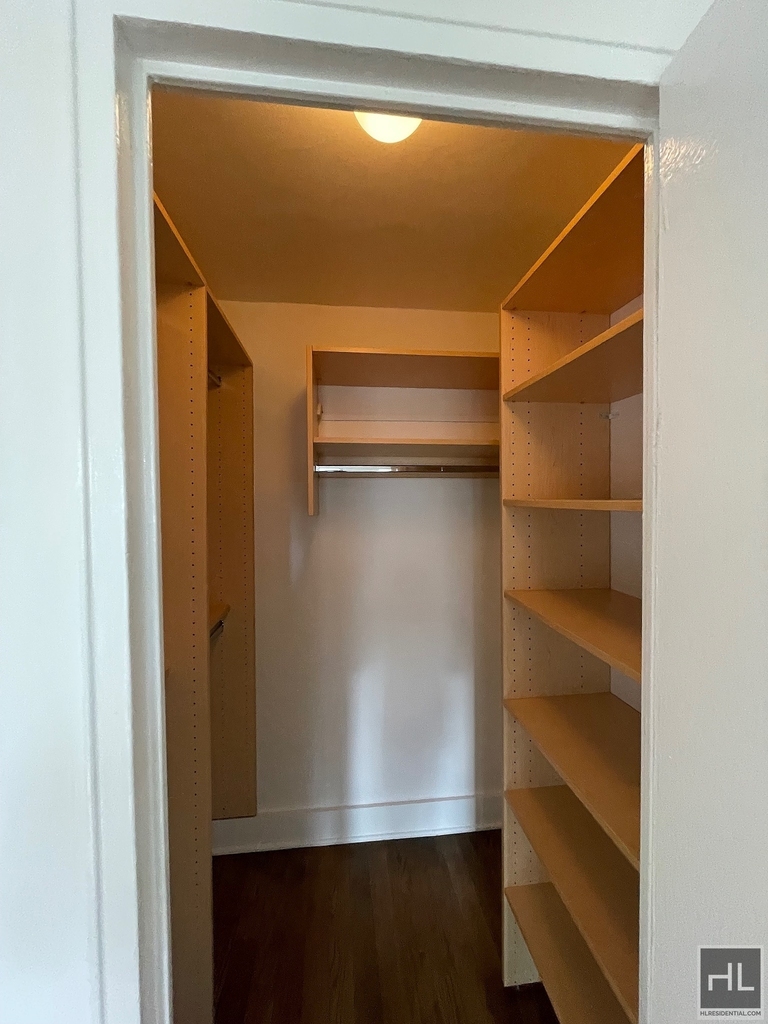 East 63 Street - Photo 14