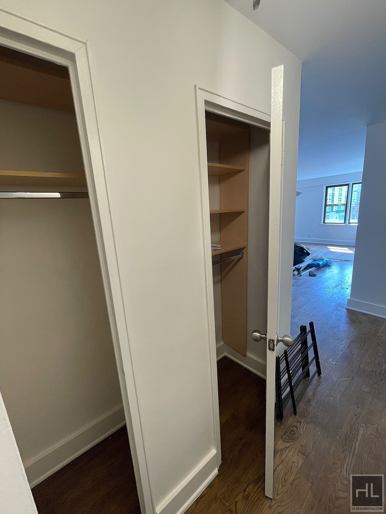 East 63 Street - Photo 20