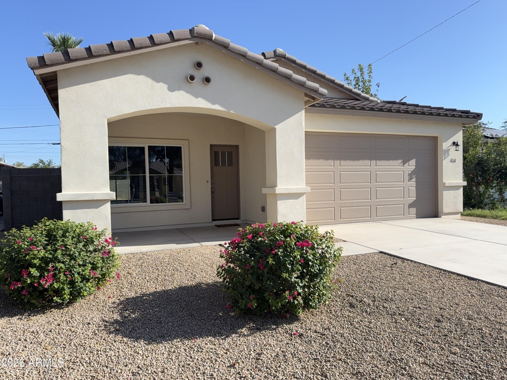 414 E Eason Avenue - Photo 1