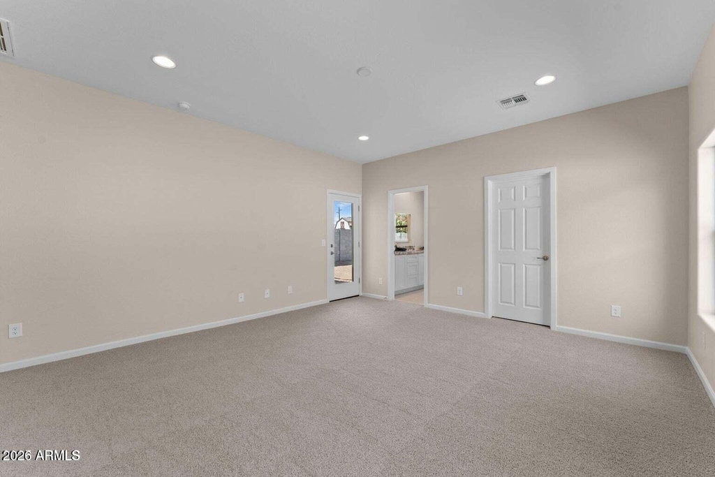 414 E Eason Avenue - Photo 7