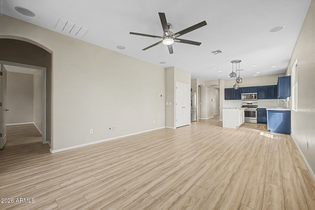 15207 W Windward Avenue - Photo 8