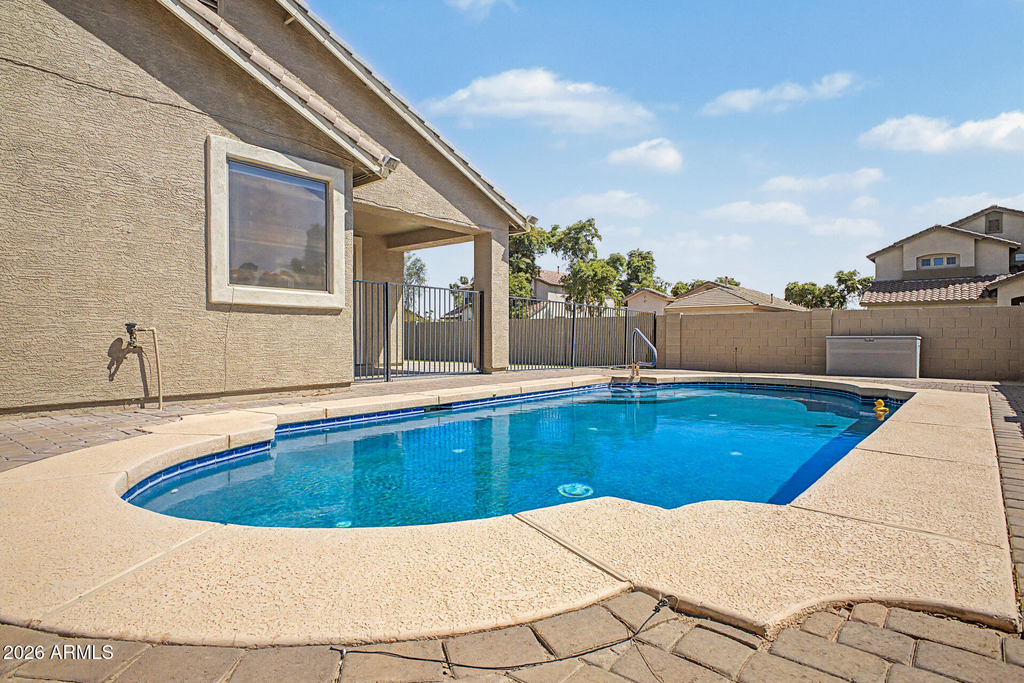 15207 W Windward Avenue - Photo 33