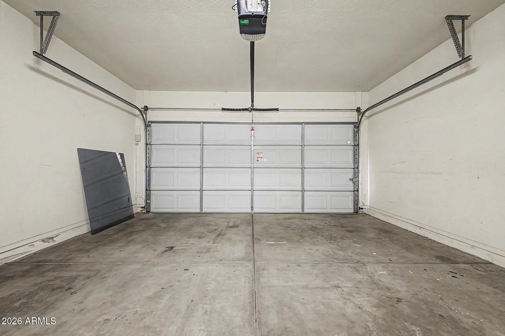 15207 W Windward Avenue - Photo 27