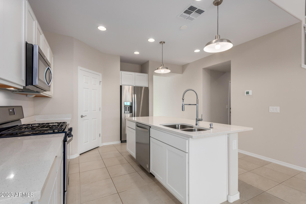 19740 W Palo Verde Drive - Photo 11
