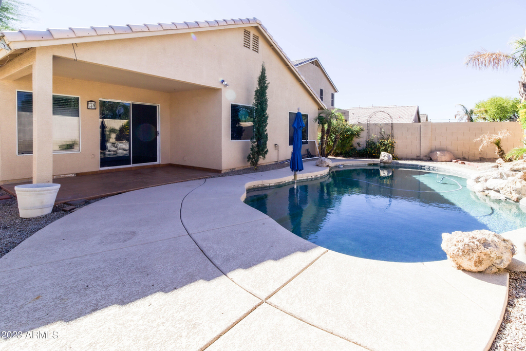 9828 E Knowles Avenue - Photo 14