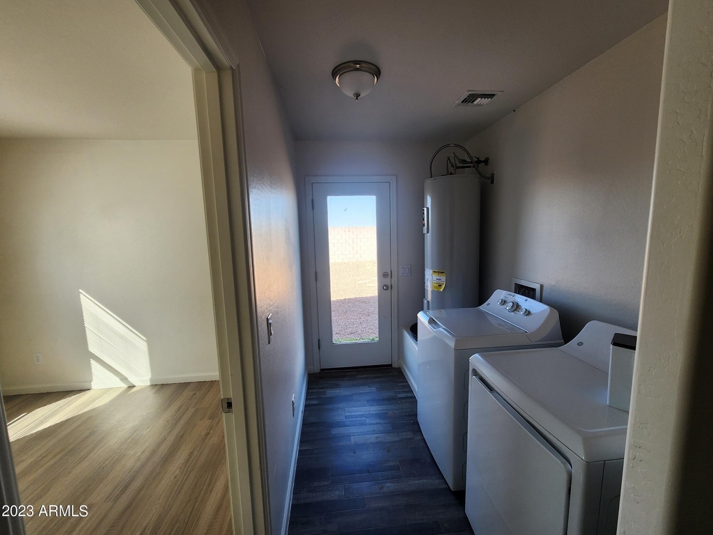 158 W Taylor Avenue - Photo 6
