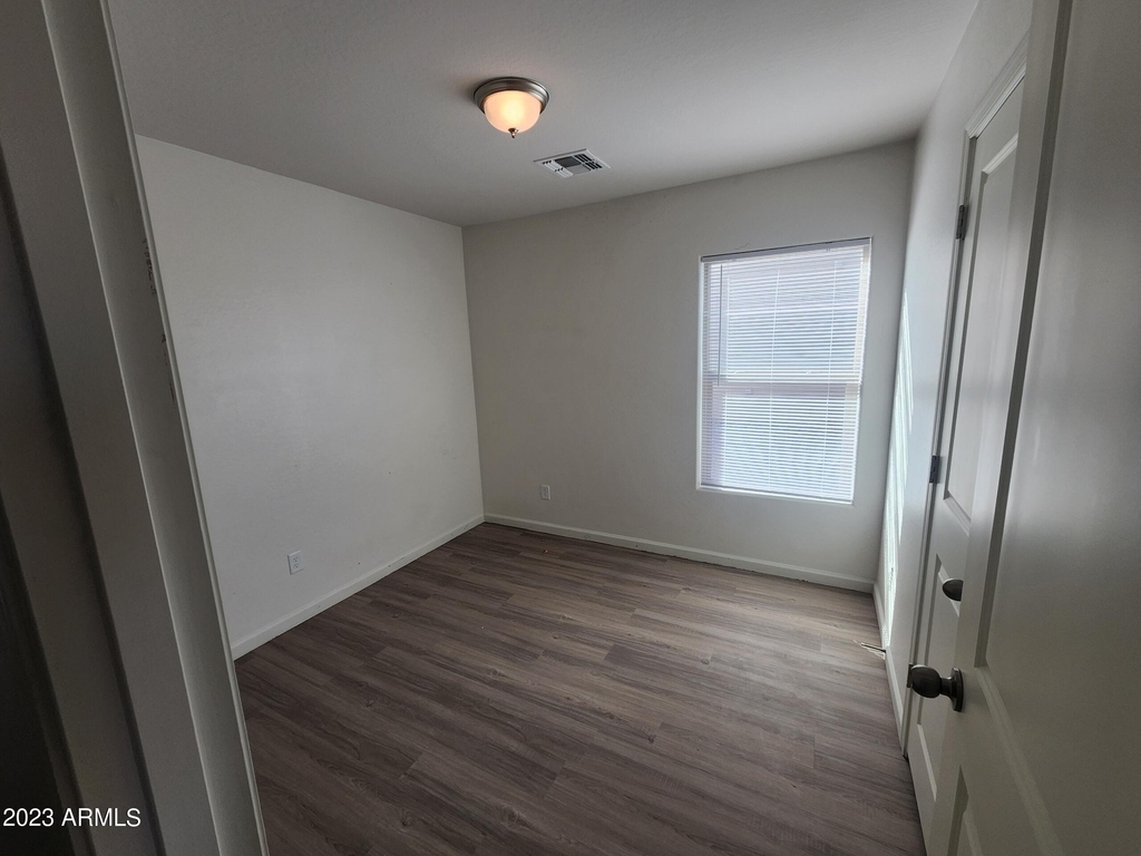 158 W Taylor Avenue - Photo 7