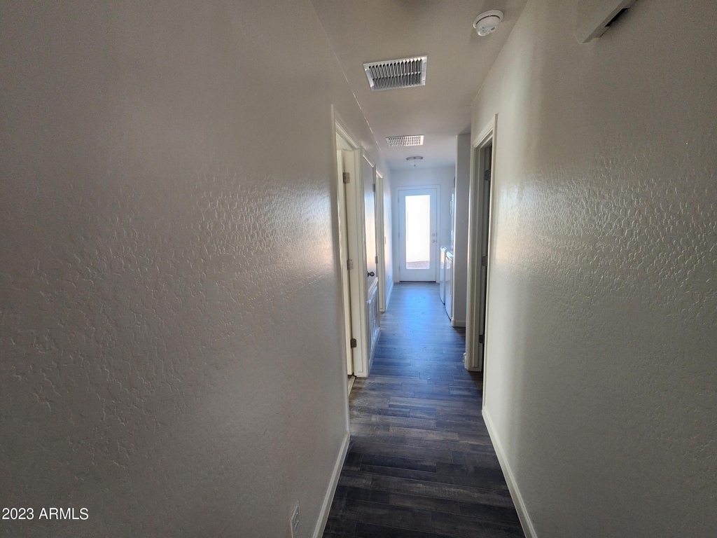 158 W Taylor Avenue - Photo 4