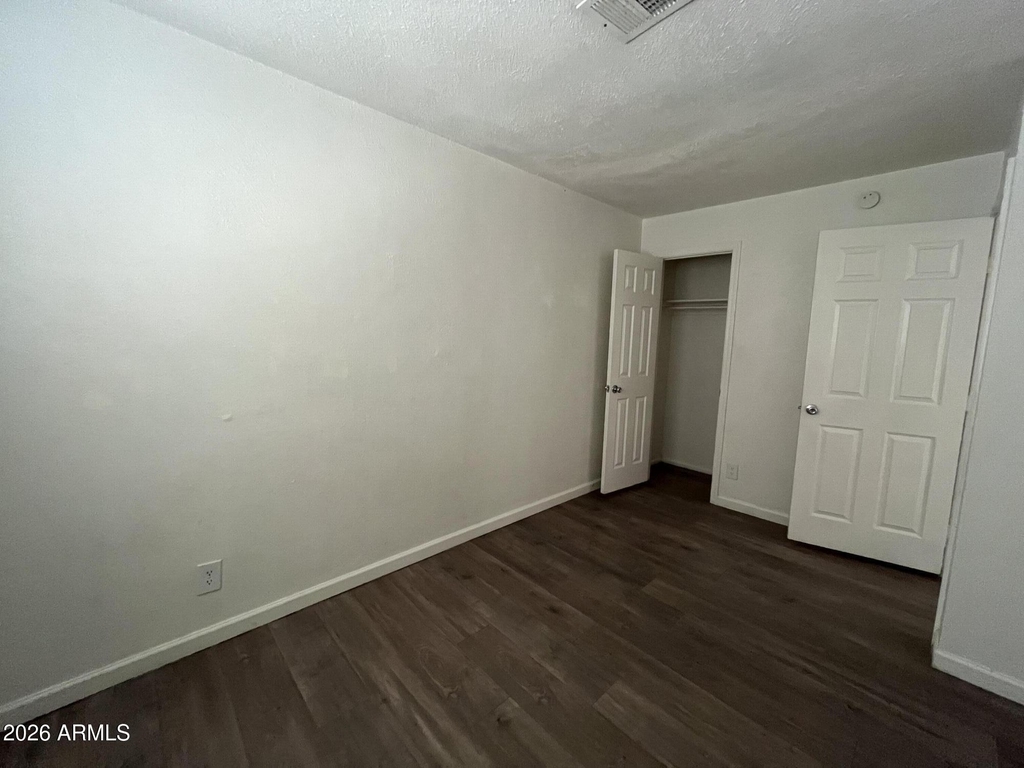 375 N Nevada Street - Photo 6