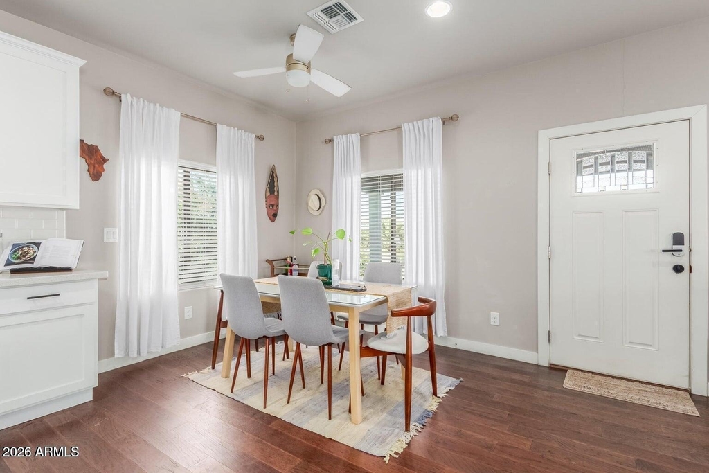 1645 W Willetta Street - Photo 8