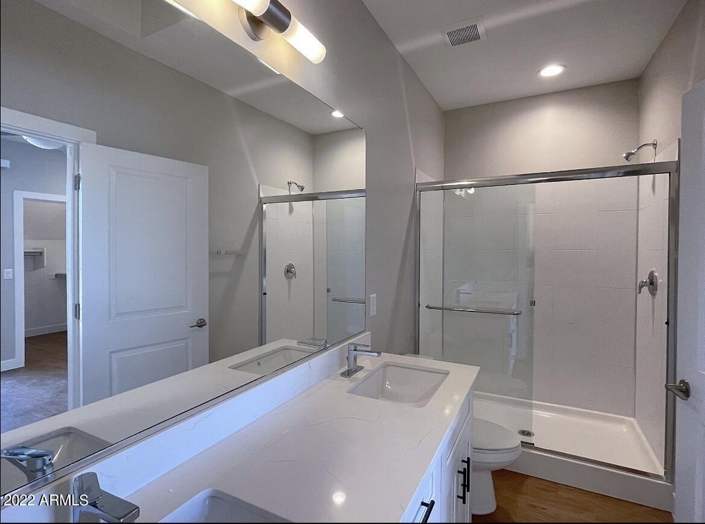 3215 E Flower Street - Photo 54
