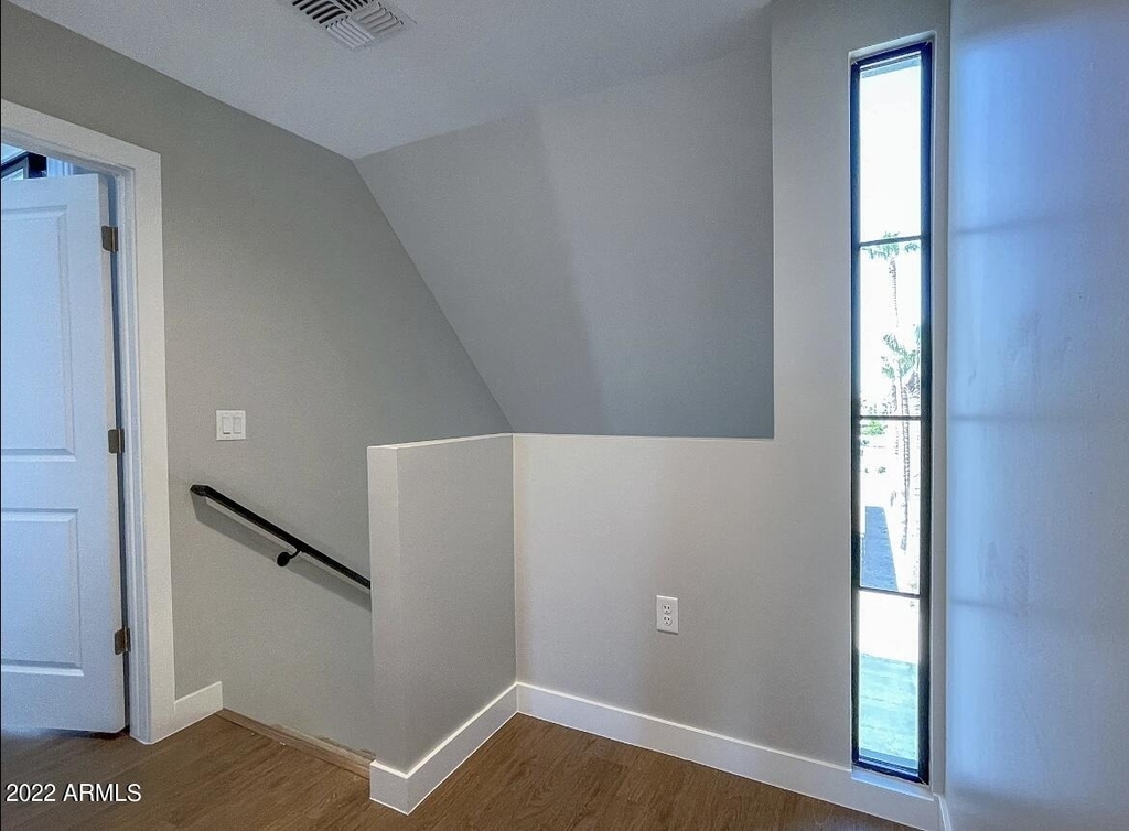 3215 E Flower Street - Photo 40