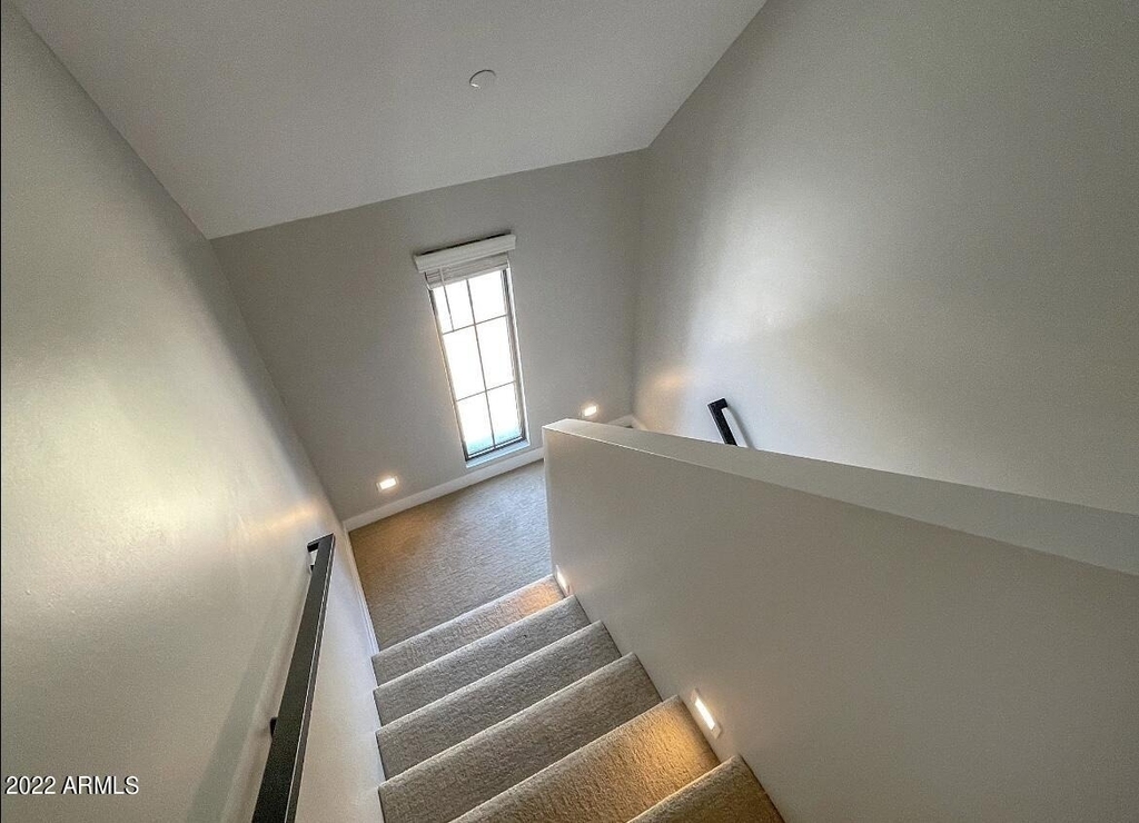 3215 E Flower Street - Photo 39