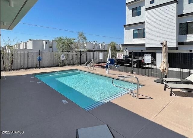 3215 E Flower Street - Photo 4