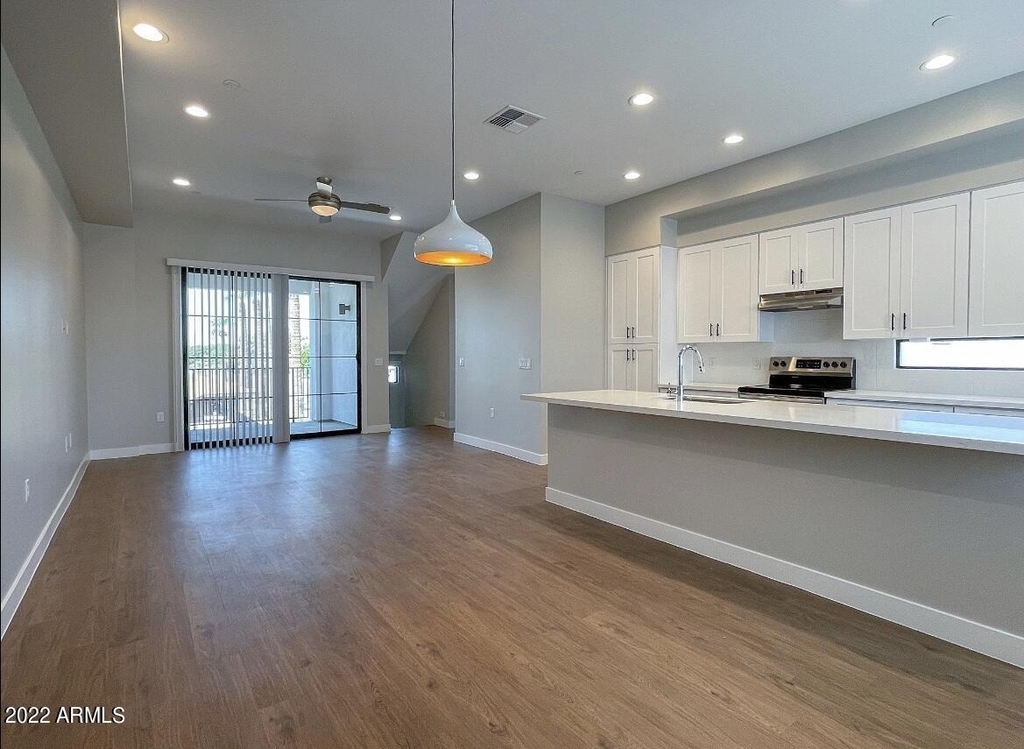 3215 E Flower Street - Photo 35
