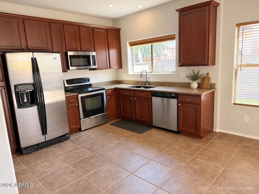 2595 S Southwind Drive - Photo 3