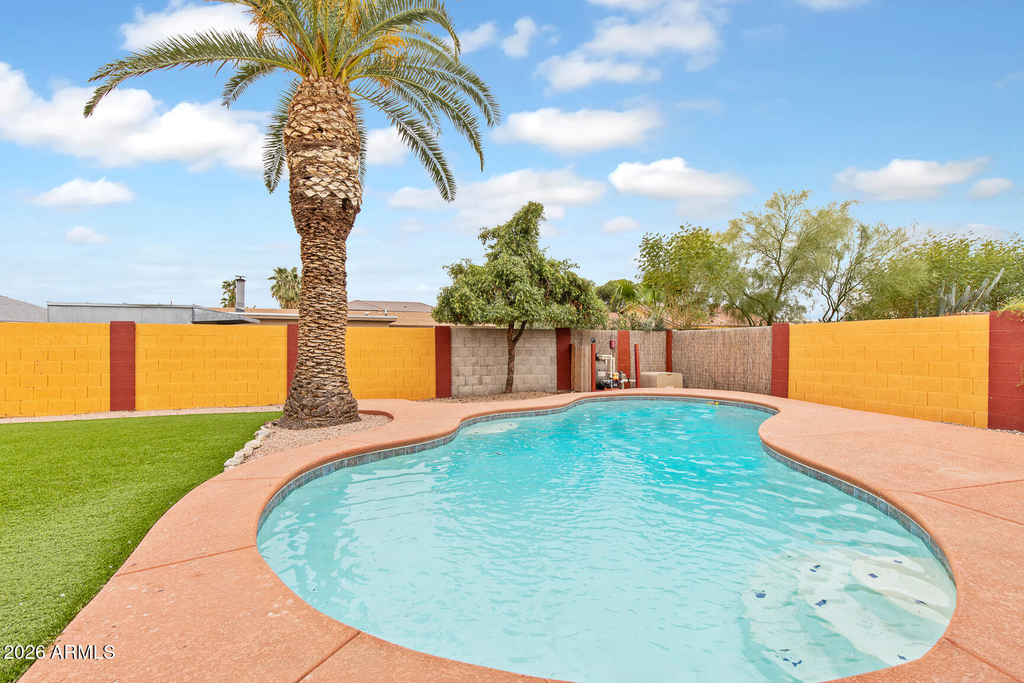 1601 W Marco Polo Road - Photo 15