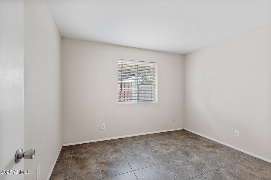 1601 W Marco Polo Road - Photo 11