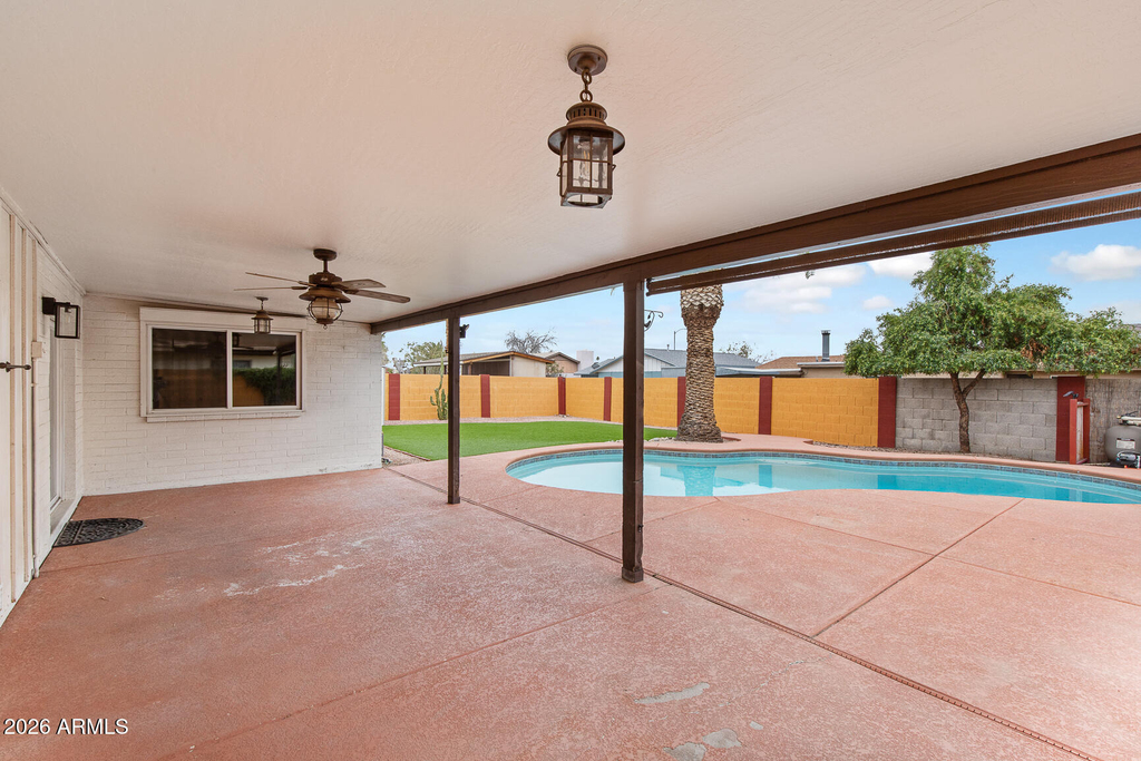 1601 W Marco Polo Road - Photo 14