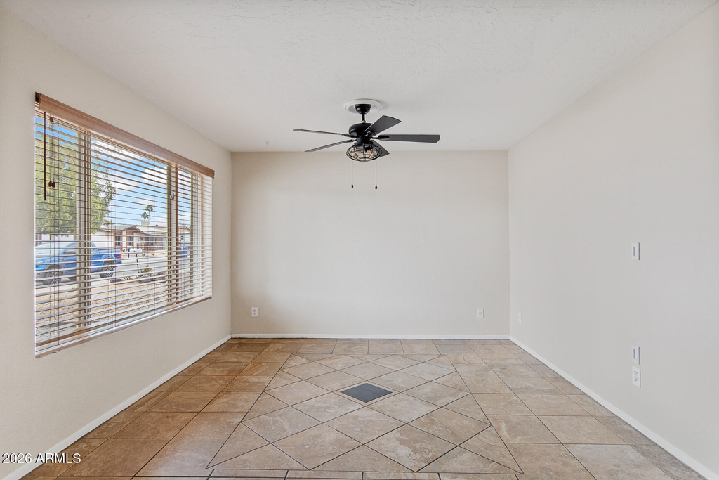 1601 W Marco Polo Road - Photo 2