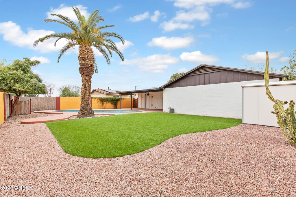 1601 W Marco Polo Road - Photo 16