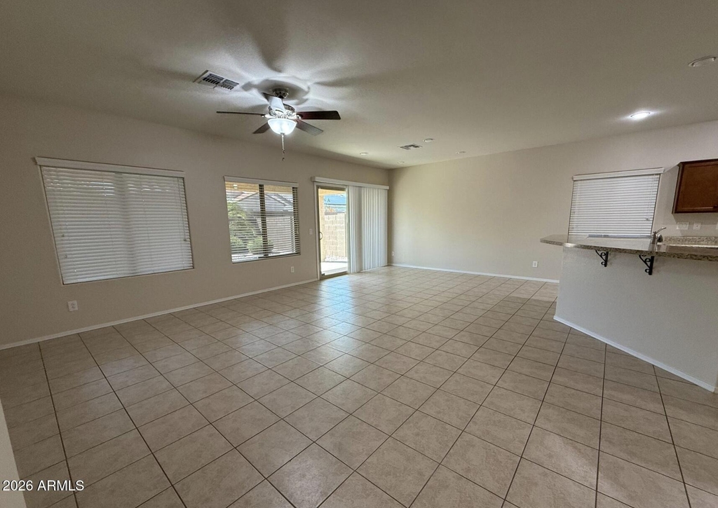 3417 N San Marin Drive - Photo 3