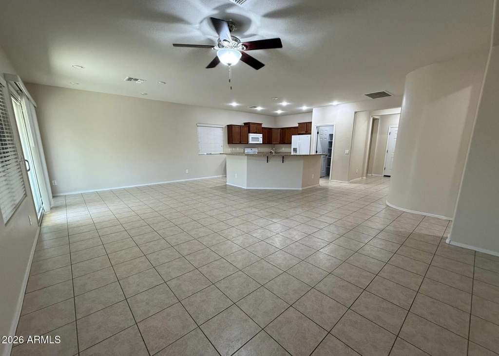 3417 N San Marin Drive - Photo 4