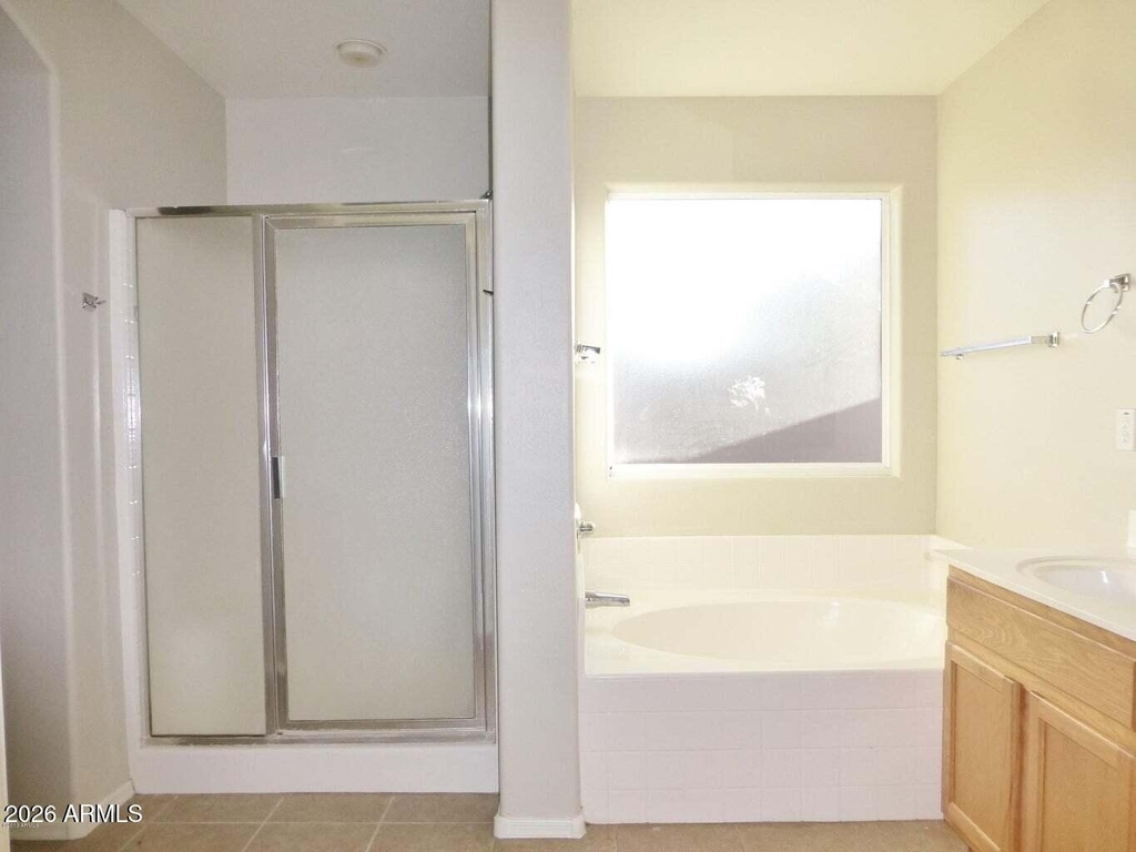 15125 W Adams Street - Photo 9