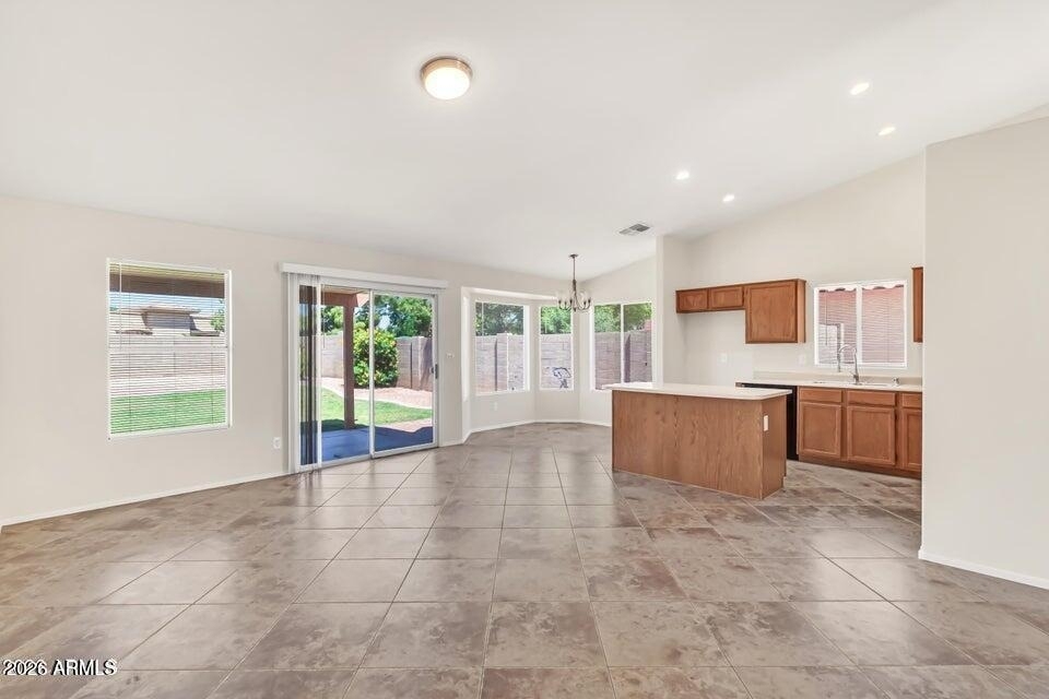 5910 W Commonwealth Avenue - Photo 15