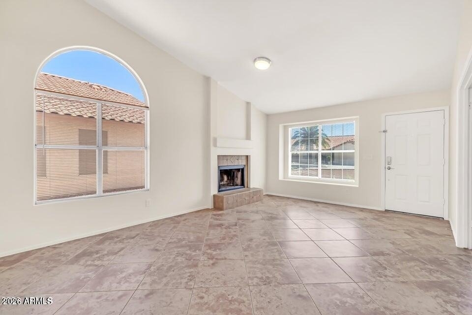 5910 W Commonwealth Avenue - Photo 9