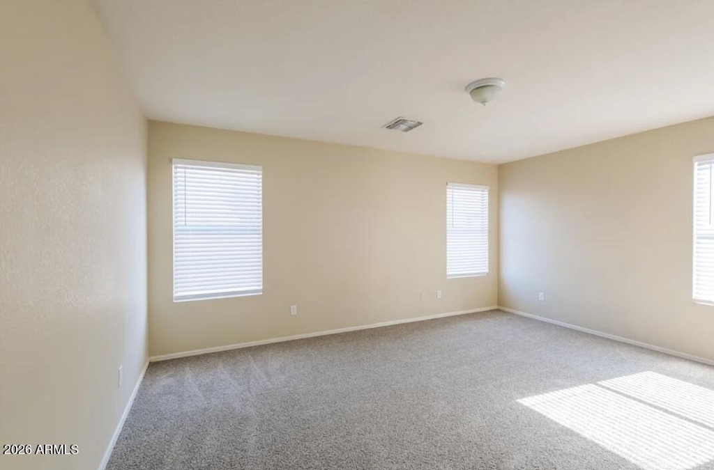 114 E Beth Drive - Photo 5