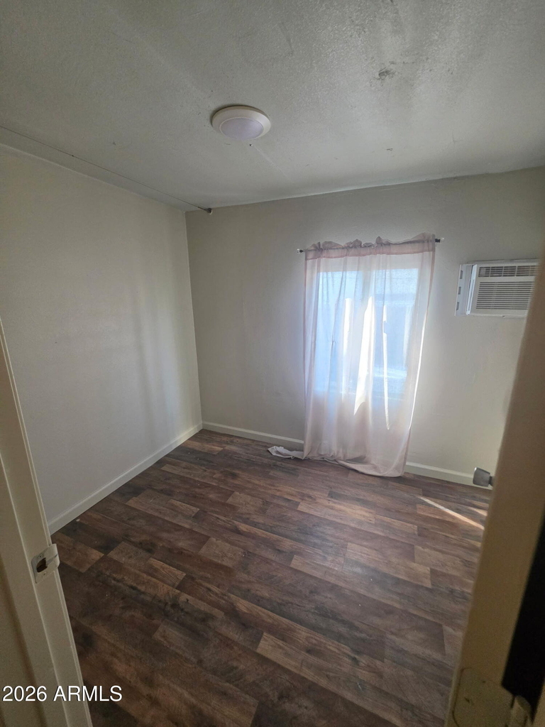 13201 N 19th Place - Photo 8