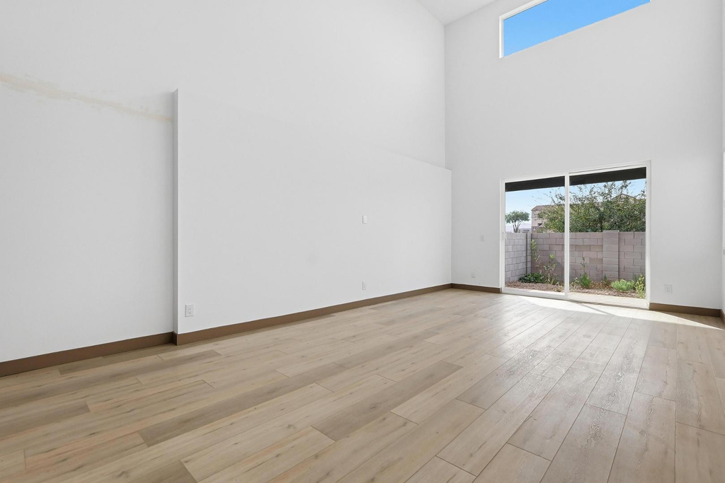 2809 E Trumbull - Photo 8