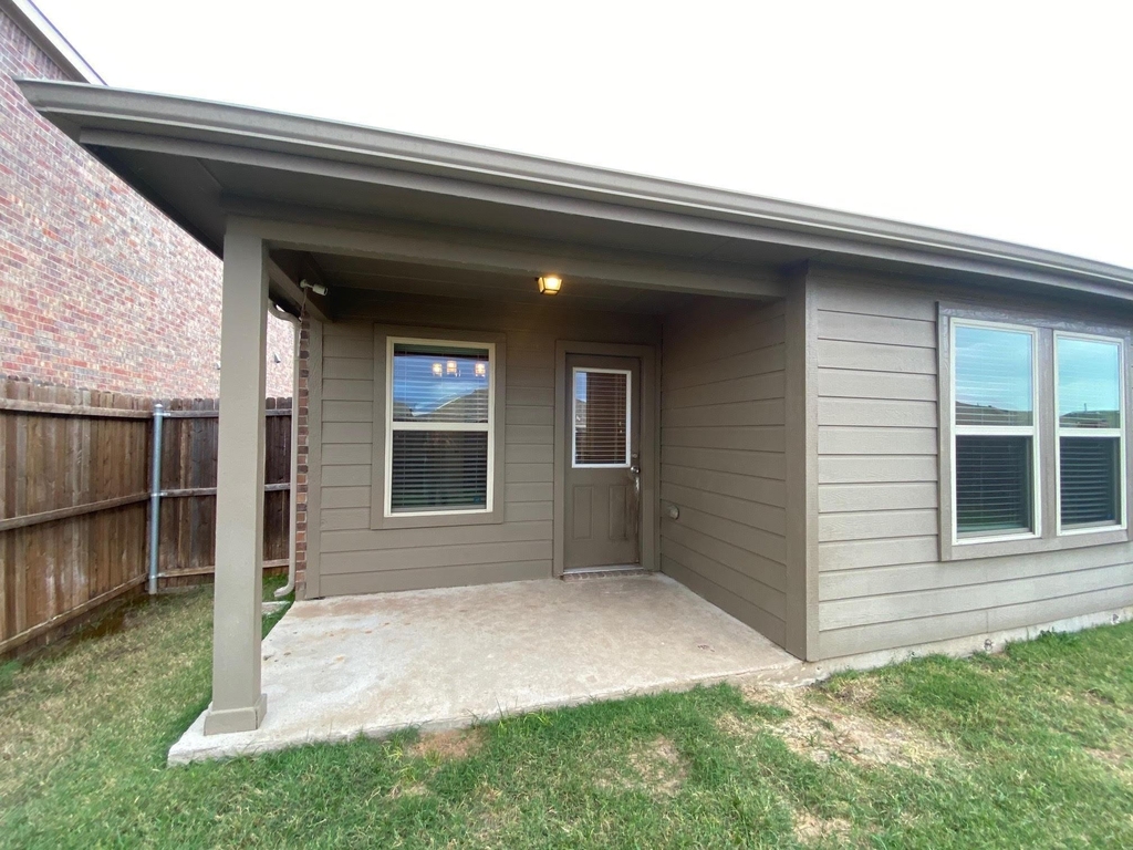 2105 Meadow Park Drive - Photo 17