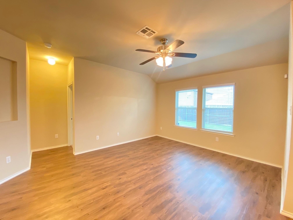 2105 Meadow Park Drive - Photo 1