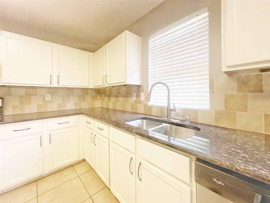 4512 Bellcrest Drive - Photo 14
