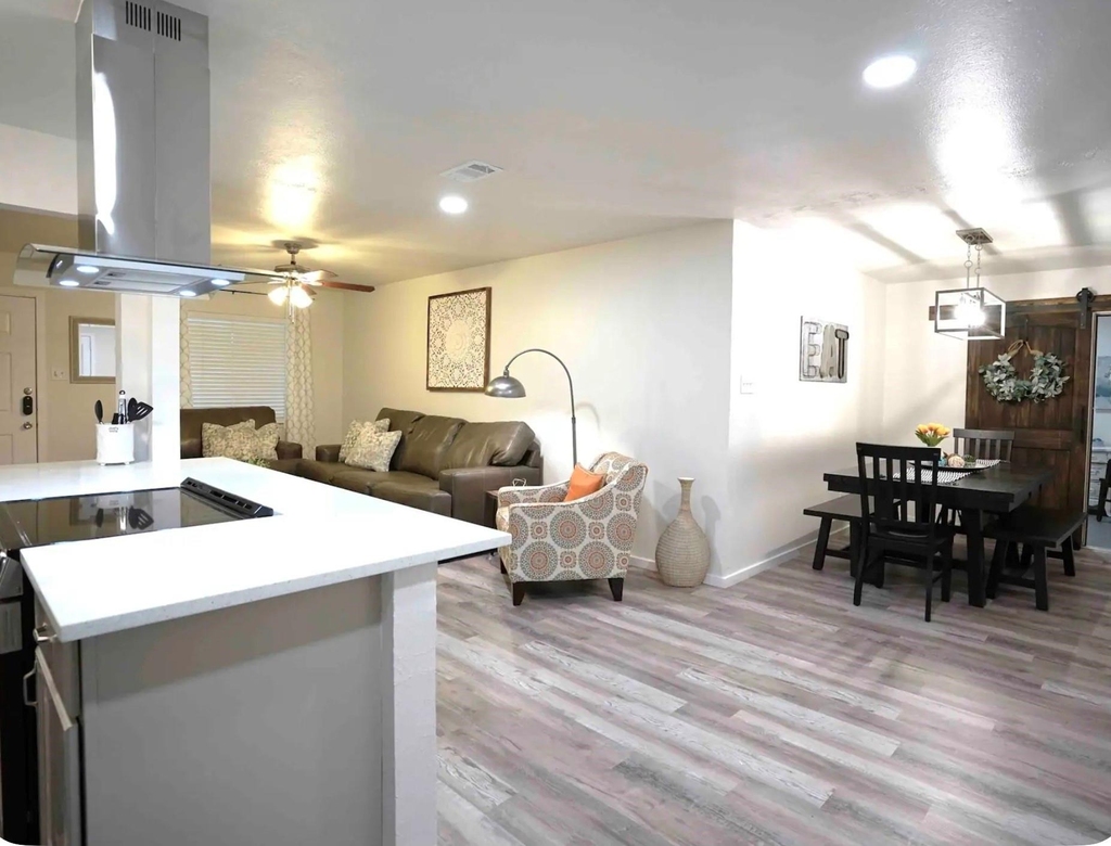 610 Jones Street - Photo 1
