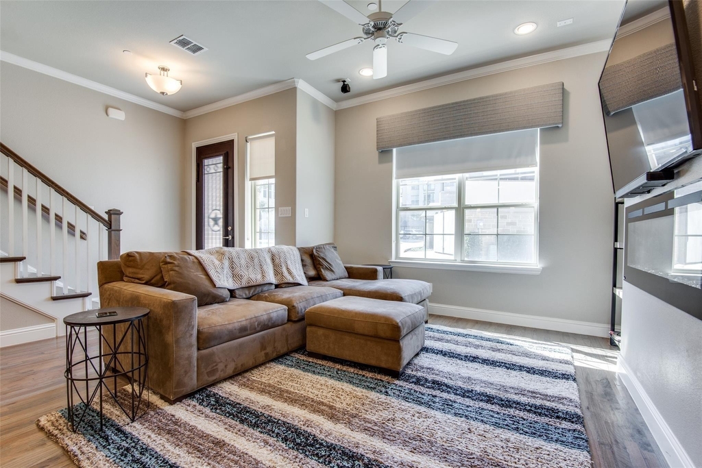 2821 Lindale Drive - Photo 1