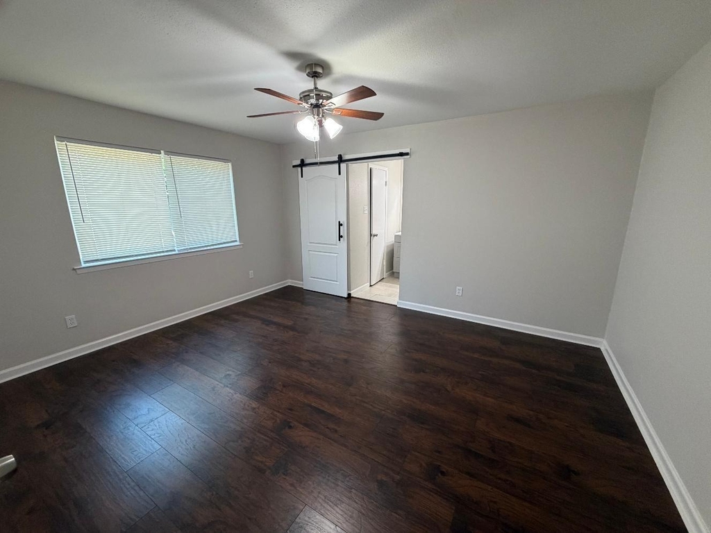 3109 Manchester Drive - Photo 12