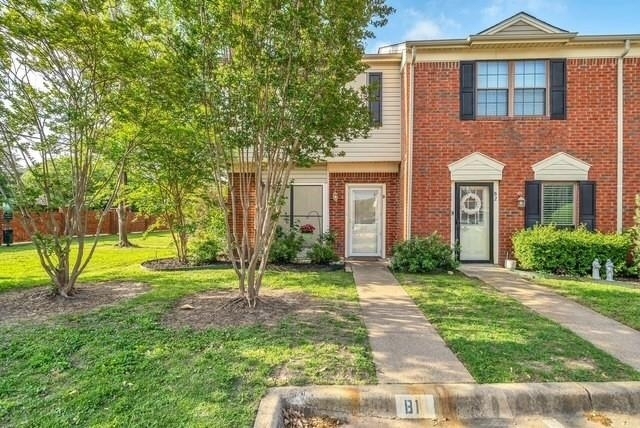 200 Samuel Boulevard - Photo 28