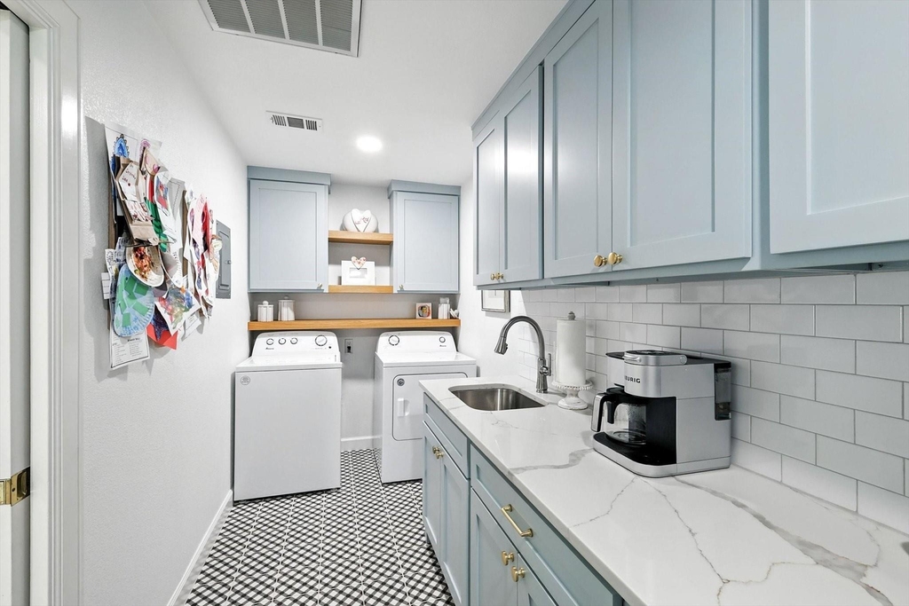 3201 Carmel Street - Photo 16