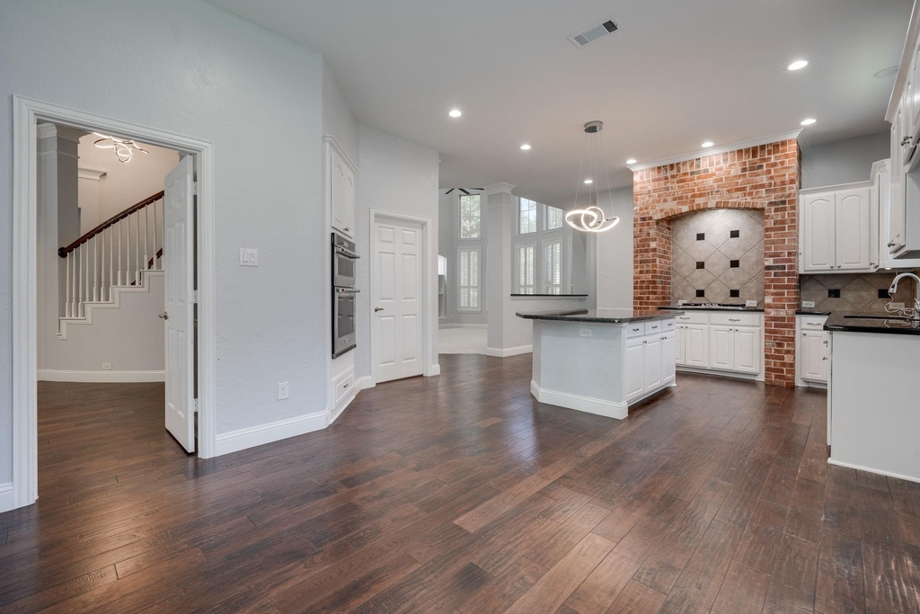 1508 Comanche Drive - Photo 8