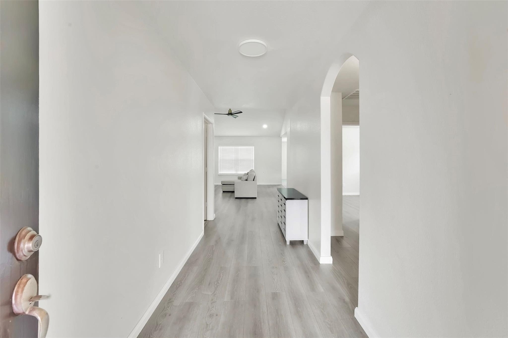 170 Kennedy Drive - Photo 1