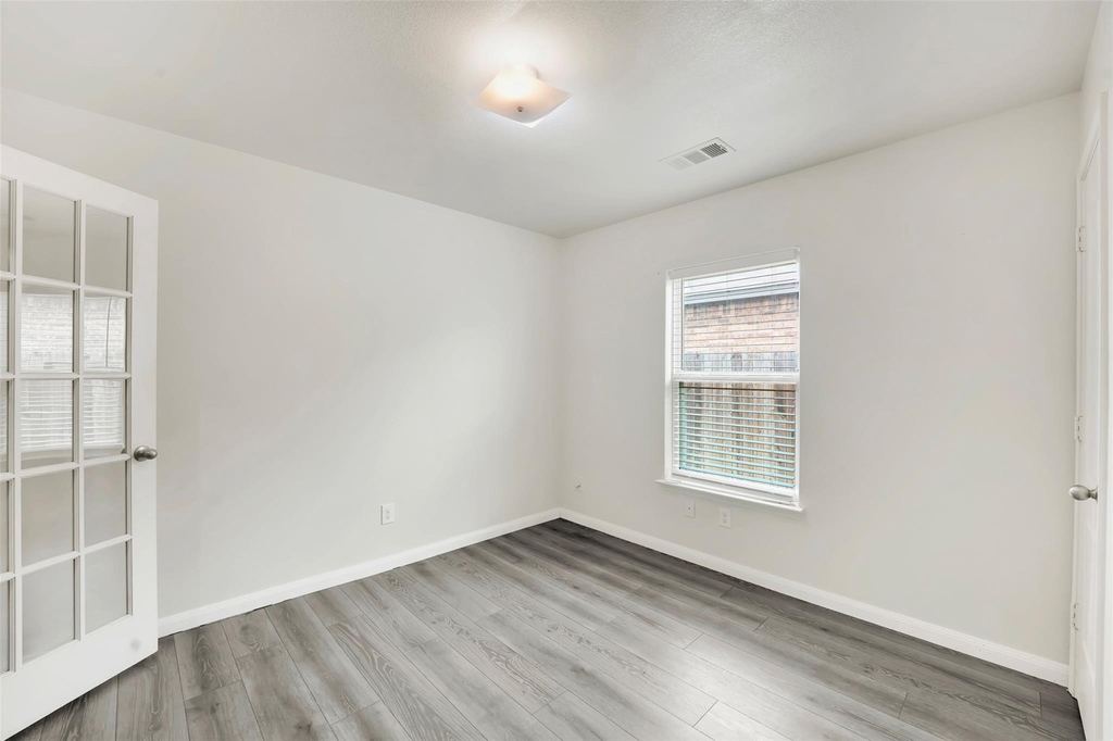 170 Kennedy Drive - Photo 17