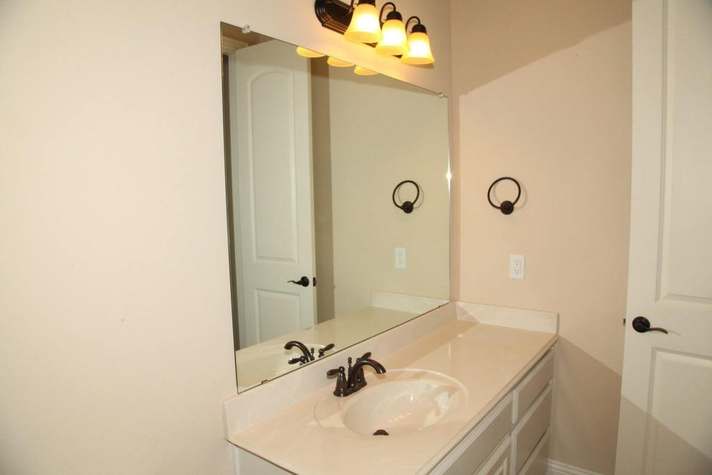 2025 Menominee Drive - Photo 10
