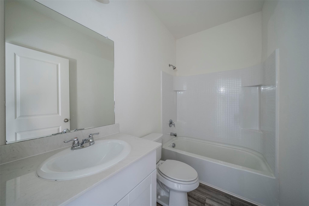 1838 Mccree Street - Photo 14