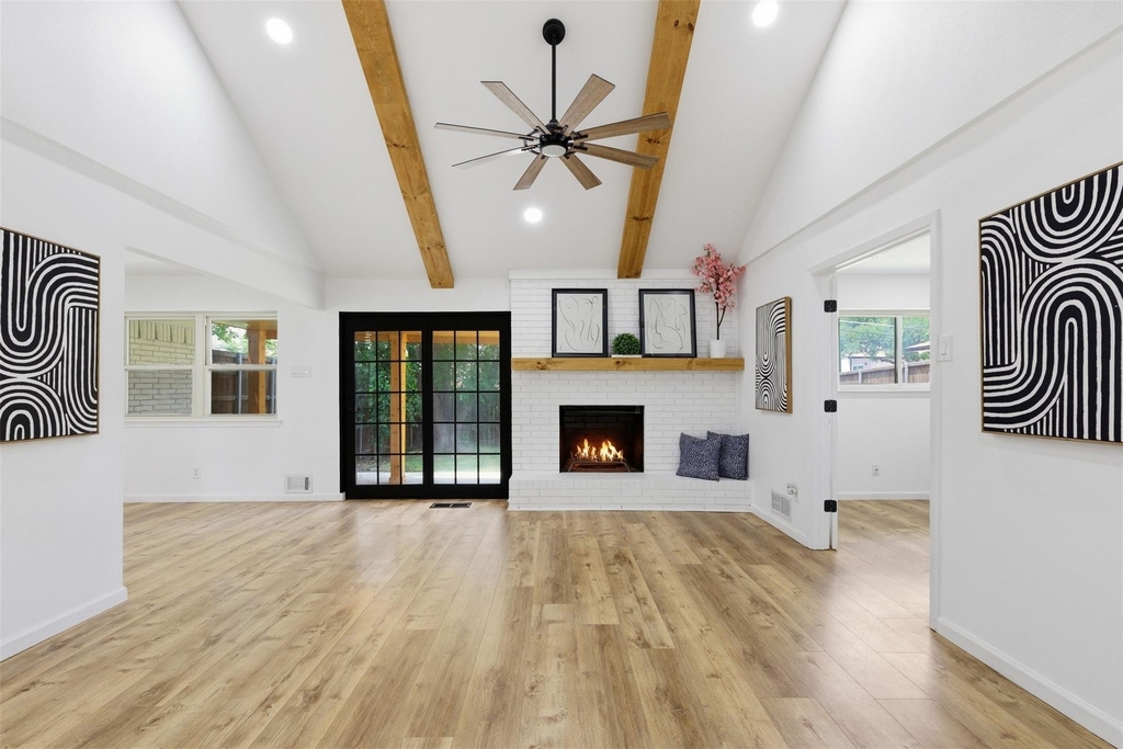 11022 Ferndale Road - Photo 2