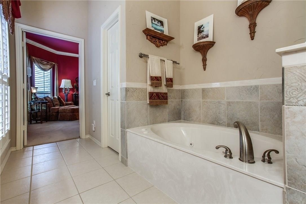 6019 Lytham Drive - Photo 20