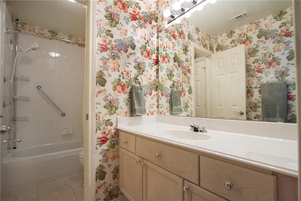 6019 Lytham Drive - Photo 28