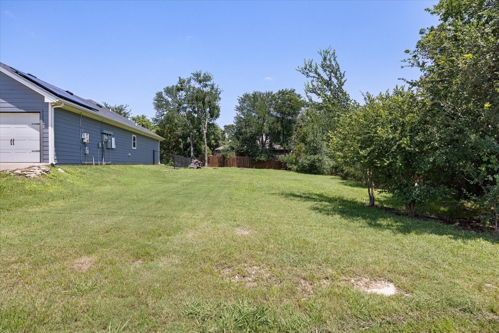 2206 Navasota Street - Photo 22